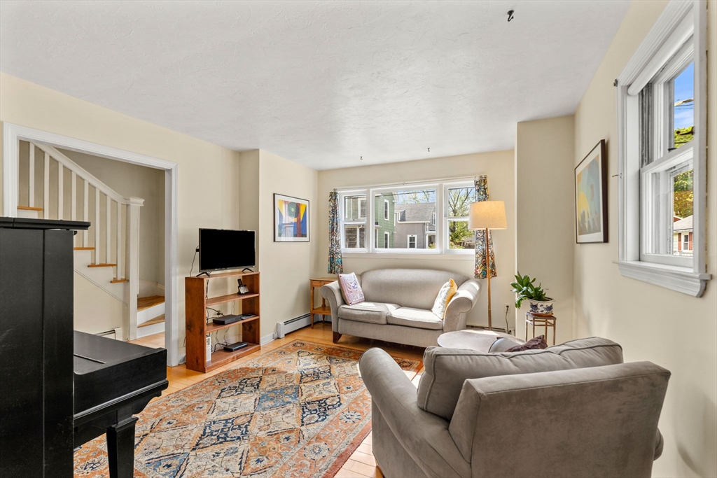 25 Alden Place, Newton, MA Photo #8
