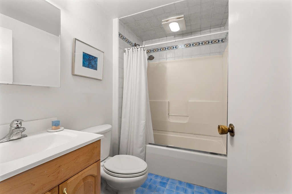 25 Alden Place, Newton, MA Photo #21
