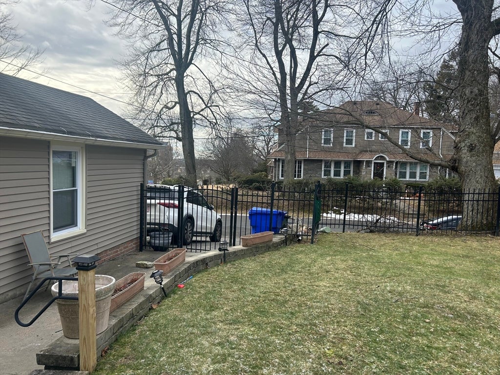 142 Springfield St, Springfield, MA, 142 Springfield St, Springfield, MA Photo #24