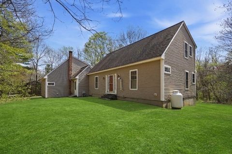 Photo of 18 Fairview Dr, Rutland, MA 01543 (MLS # 73515147)