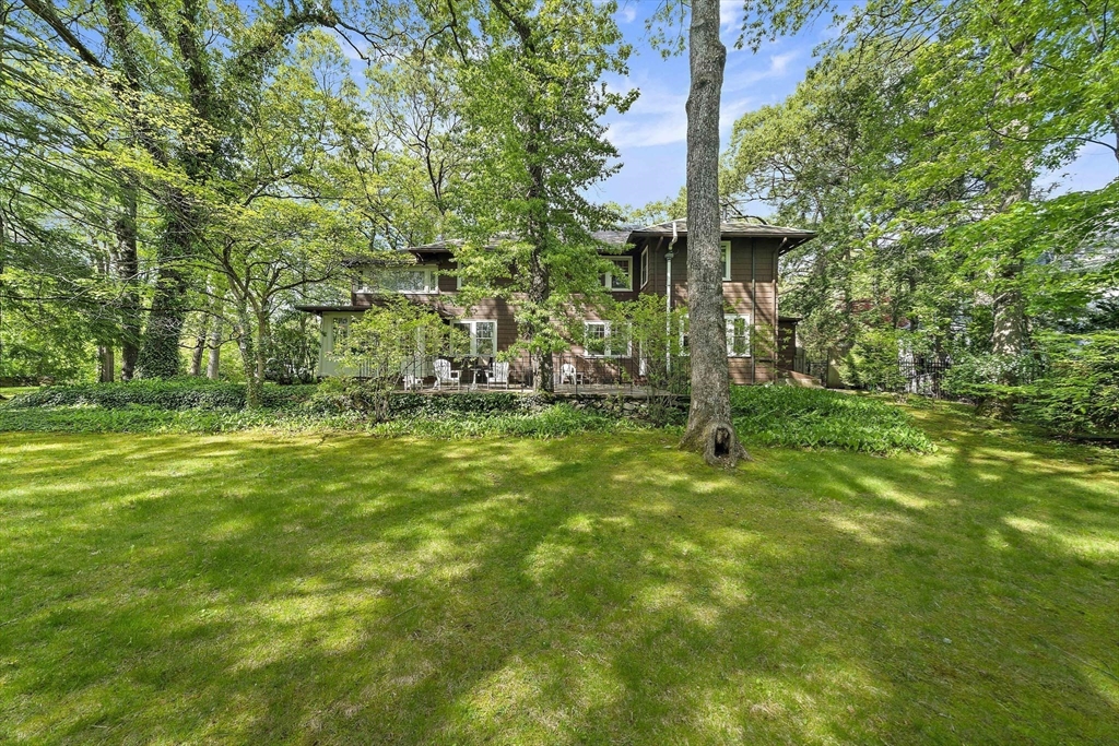 19 Ridge Rd