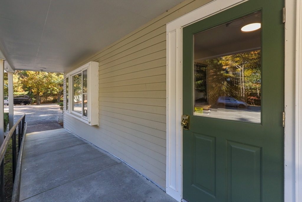 1400 Massachusetts 28a 19-22