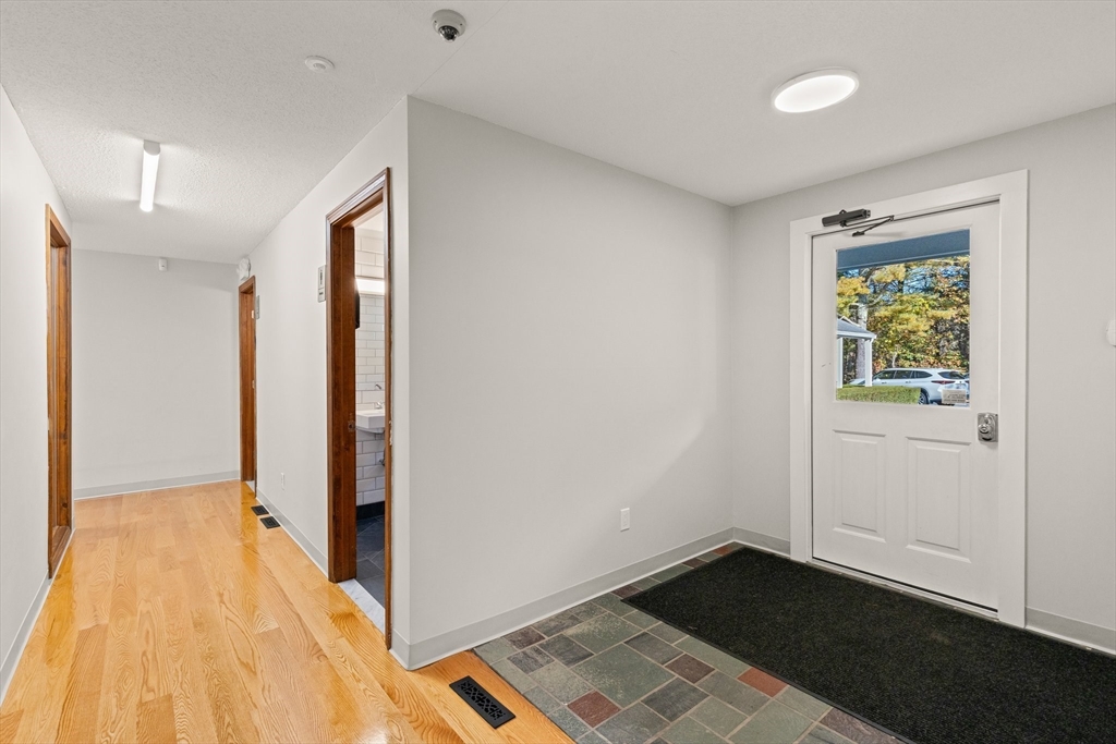 1400 Massachusetts 28a 19-22