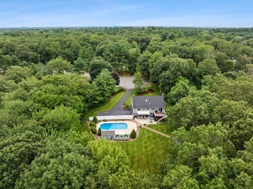 9 Bayberry Rd