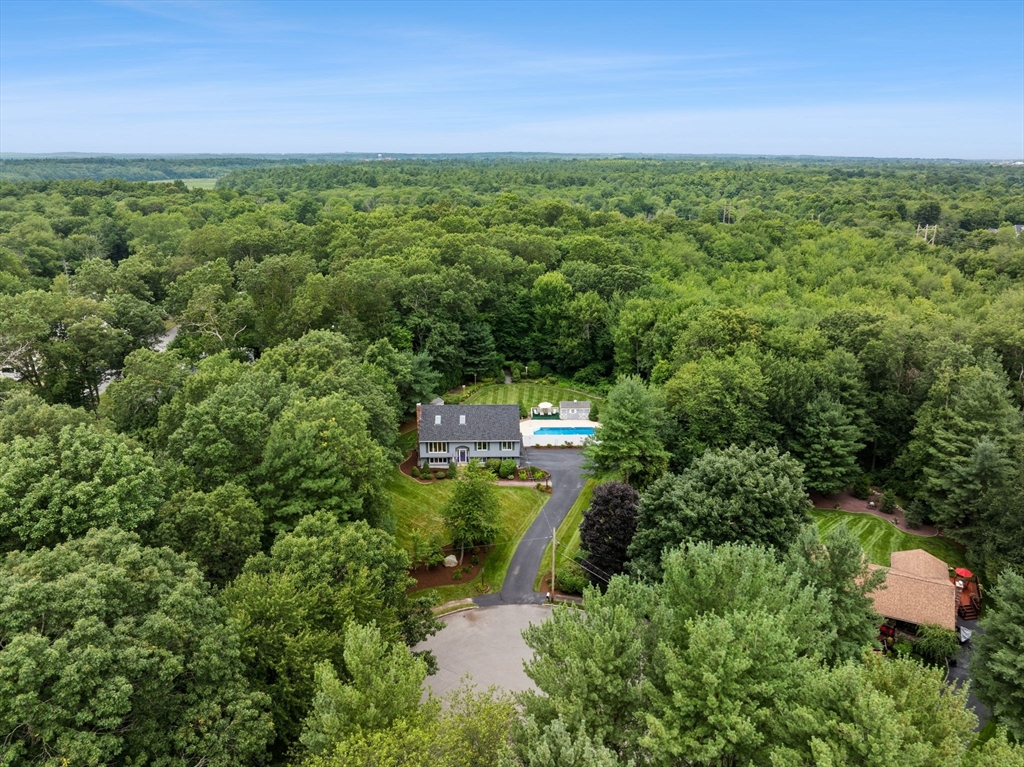 9 Bayberry Rd