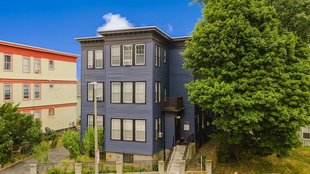 624 Norfolk Street