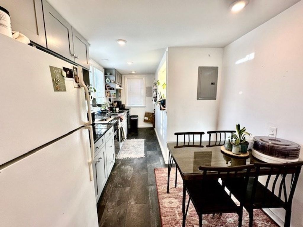 Photo of 144 Robbins St #4, Waltham, MA 02453 (MLS # 73477937)