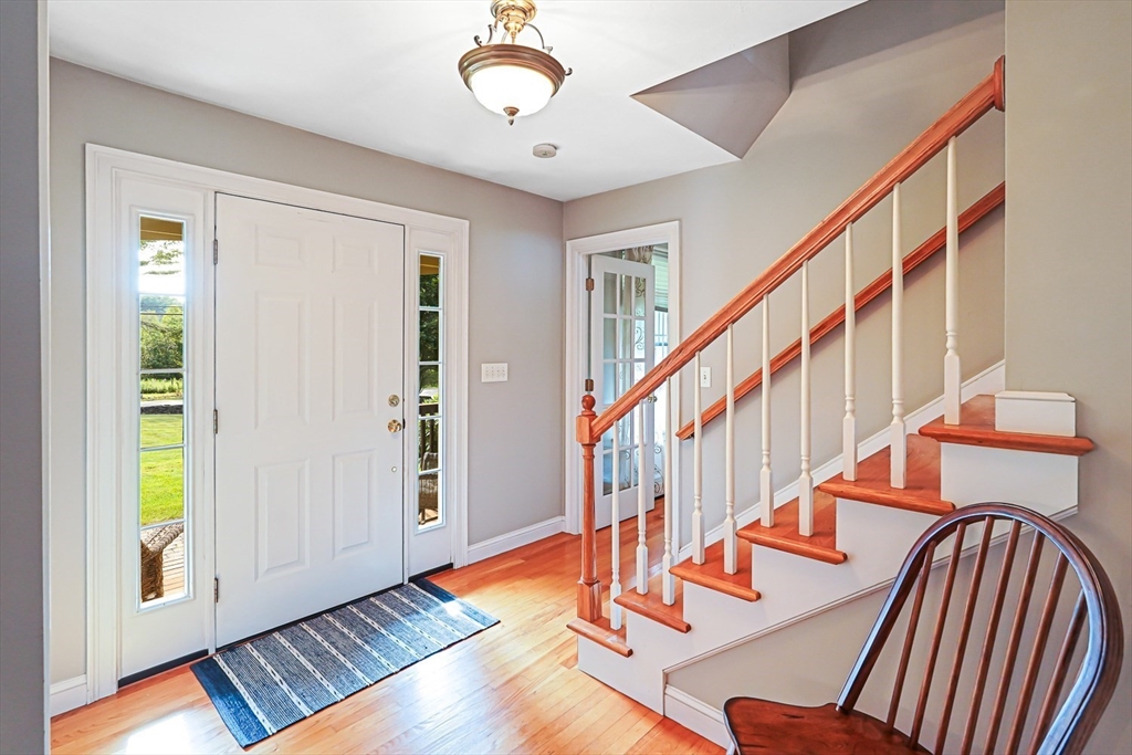 318 W Main St