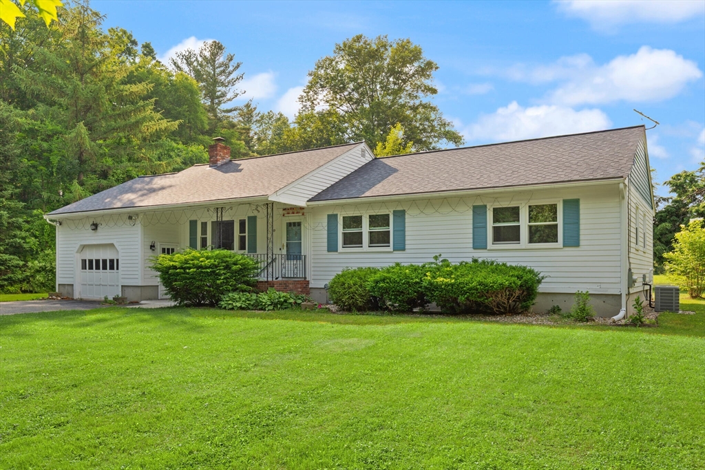 19 Shaker Ln