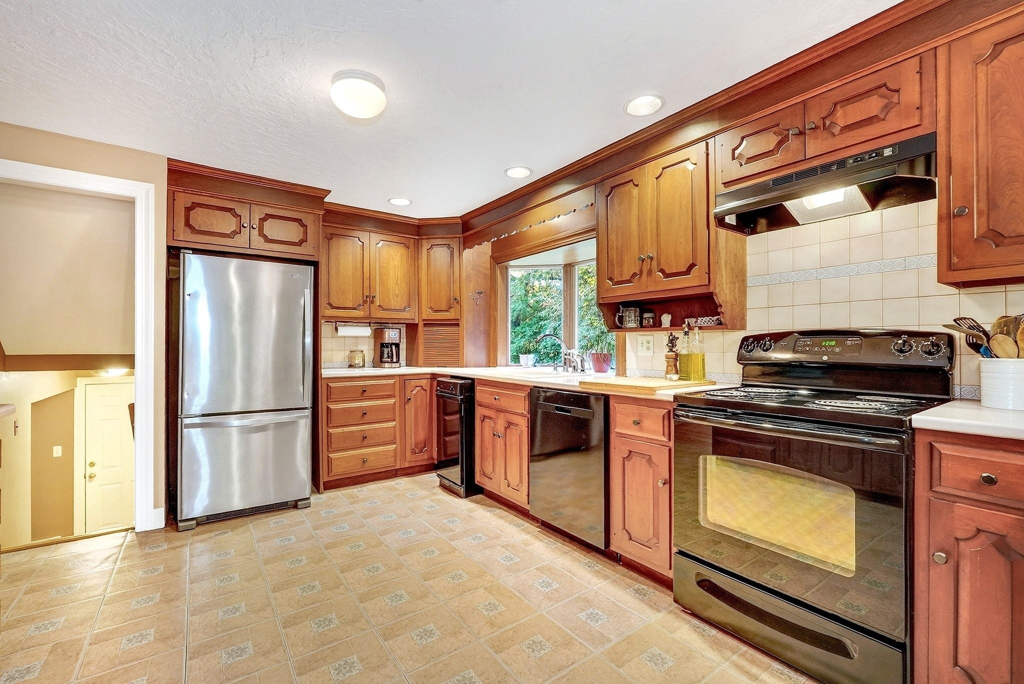 13 Cedar Lane, Medfield, MA, 13 Cedar Lane, Medfield, MA Photo #8