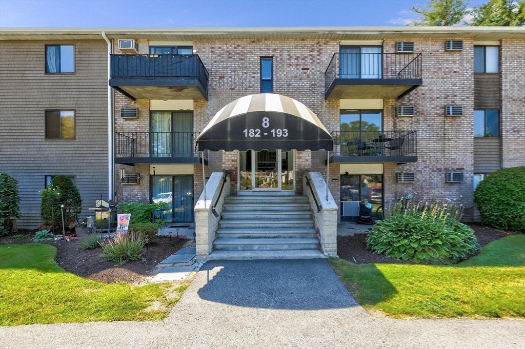 440 North Ave 186
