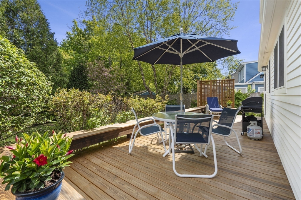 3 Roosevelt Pl