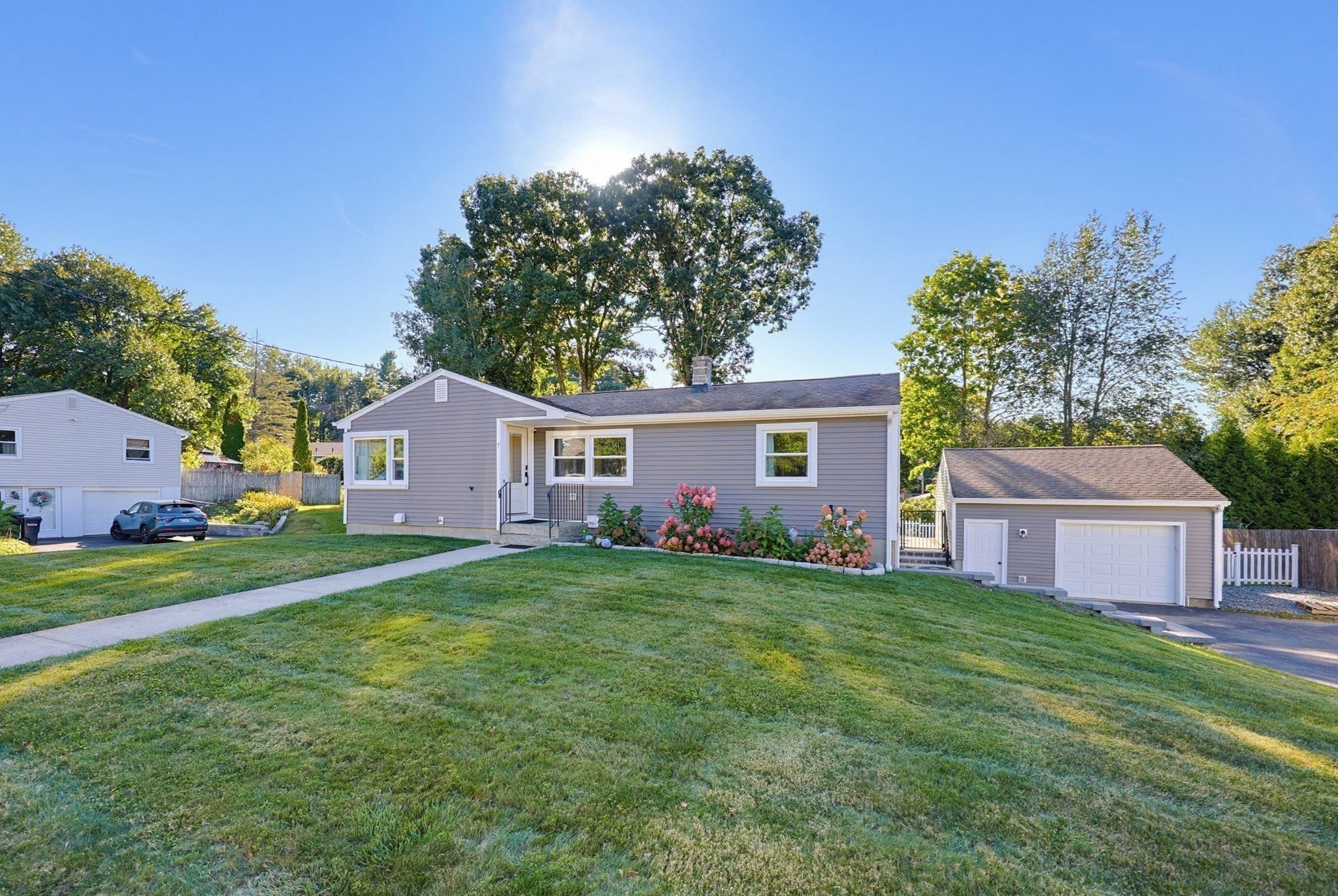 7 Phoenix Road, Auburn, MA, 7 Phoenix Road, Auburn, MA Photo #1