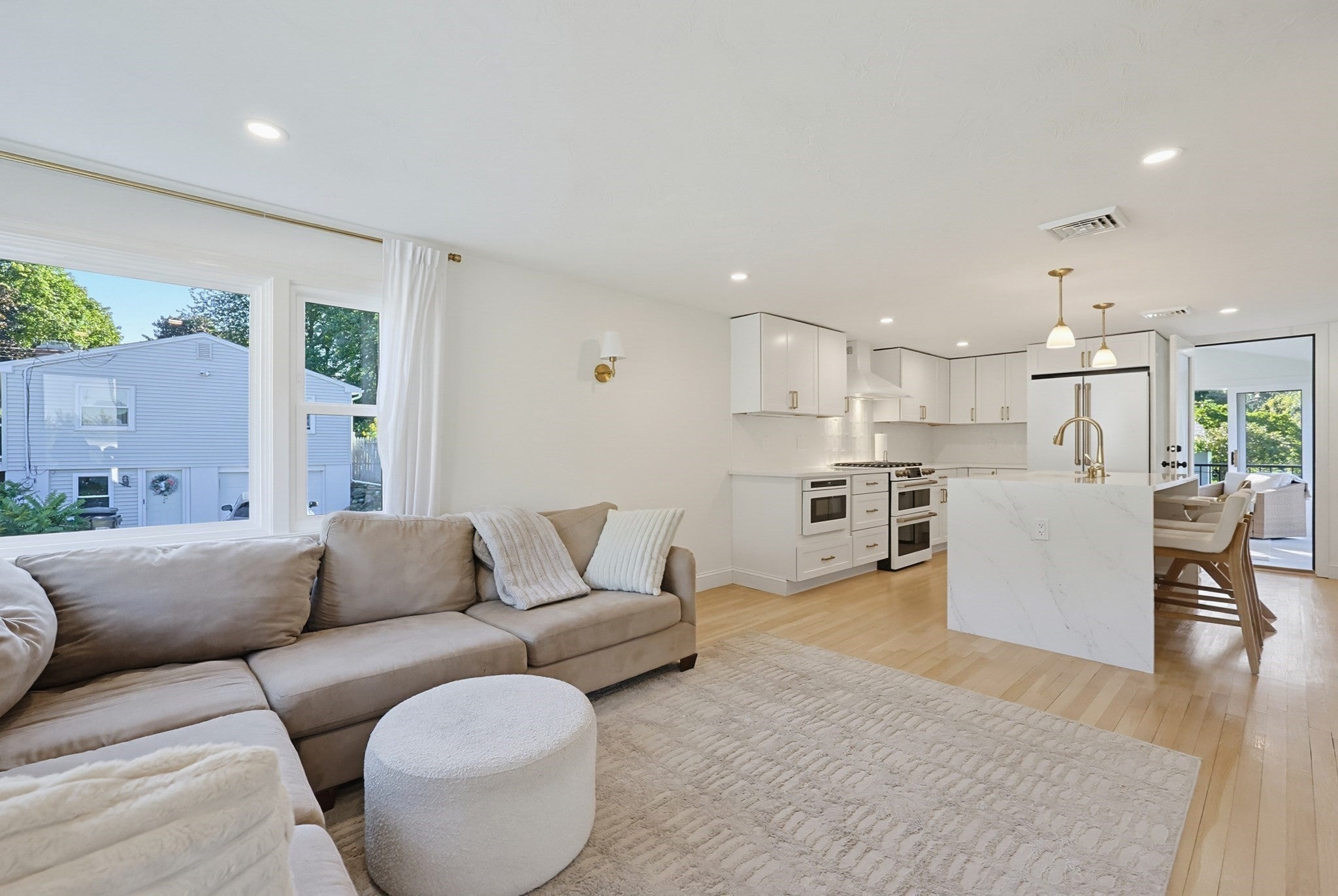 7 Phoenix Road, Auburn, MA, 7 Phoenix Road, Auburn, MA Photo #10