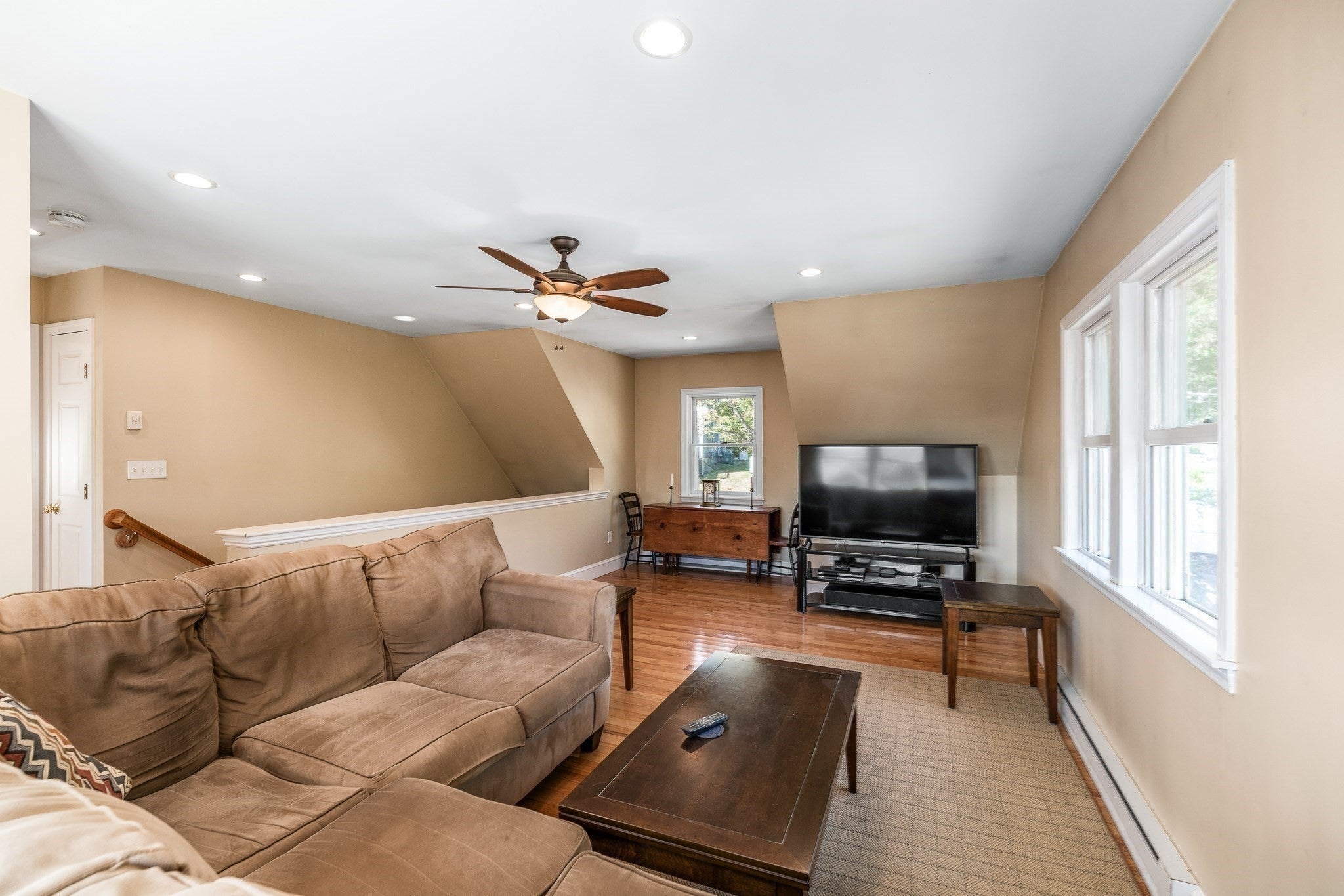 2 Hunter Road, Gloucester, MA, 2 Hunter Road, Gloucester, MA Photo #15