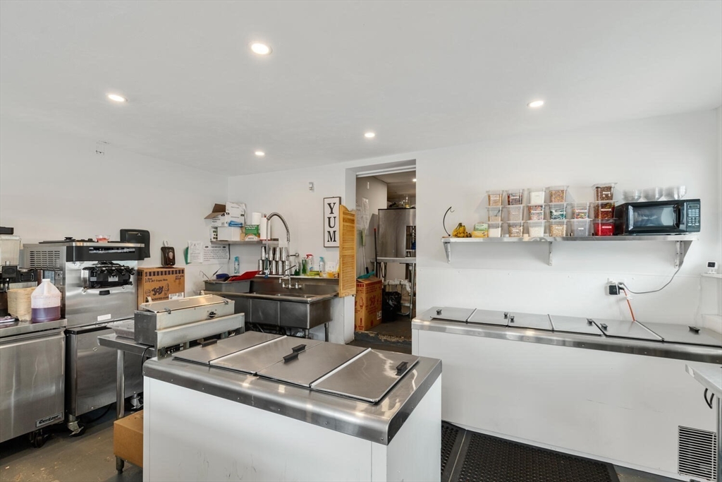 185 Washington Street