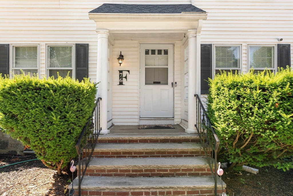 76 Clearwater Drive