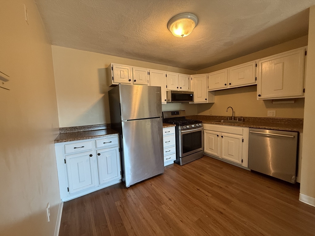 11 Kenmar Drive 10