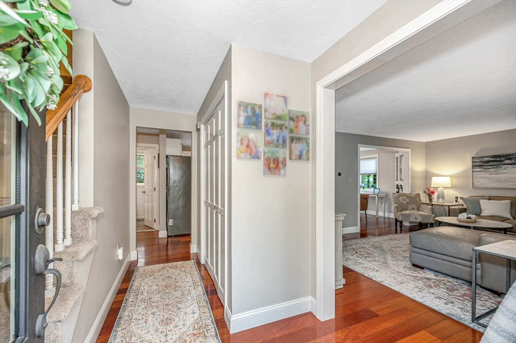 158 Lost Lake Dr