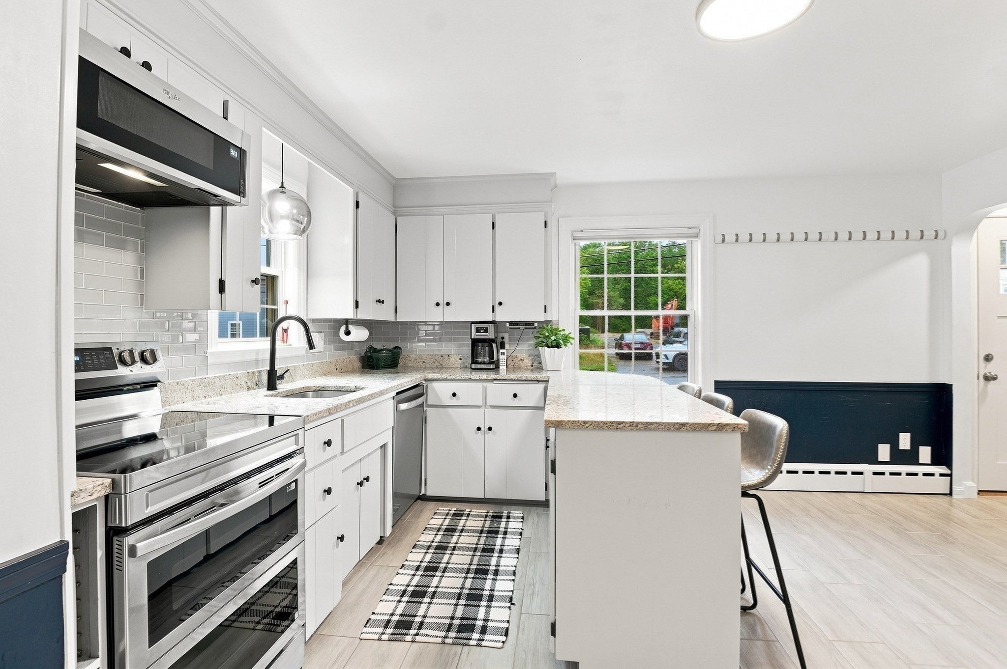 15 Highland Street, Milford, MA Photo #6