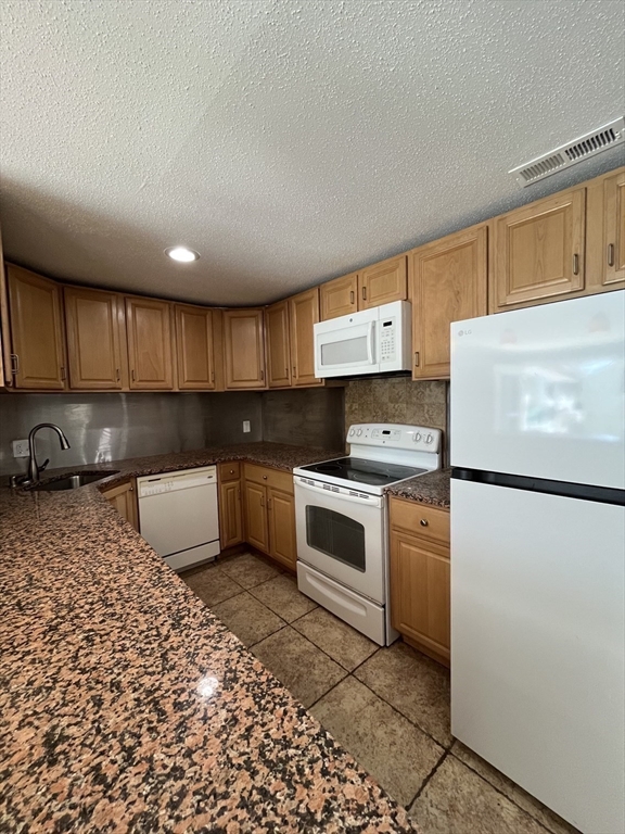 1261 Church ST #33, New Bedford, MA Photo #5