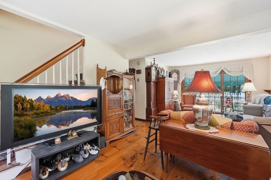 22 Kingsbury Rd, Thompson, CT, 22 Kingsbury Rd, Thompson, CT Photo #9