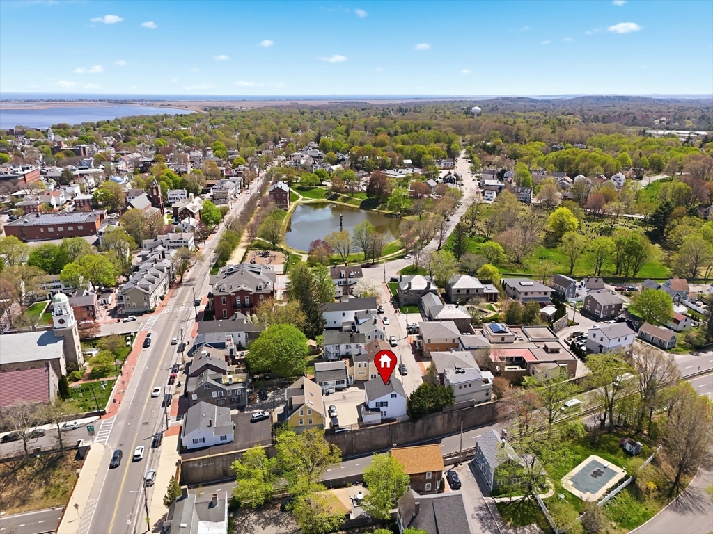 8 Vernon Ct, Newburyport, MA Photo #30