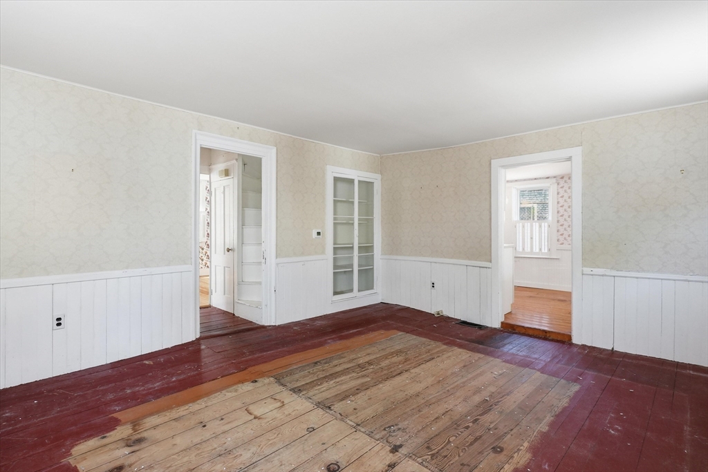 8 Vernon Ct, Newburyport, MA Photo #19