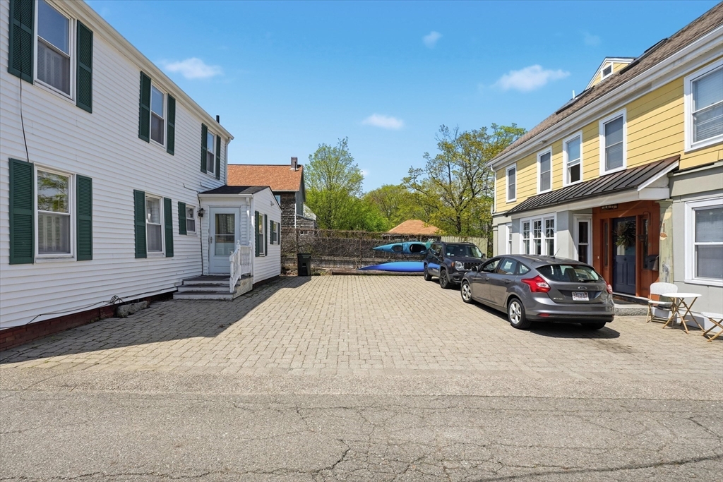 8 Vernon Ct, Newburyport, MA Photo #29