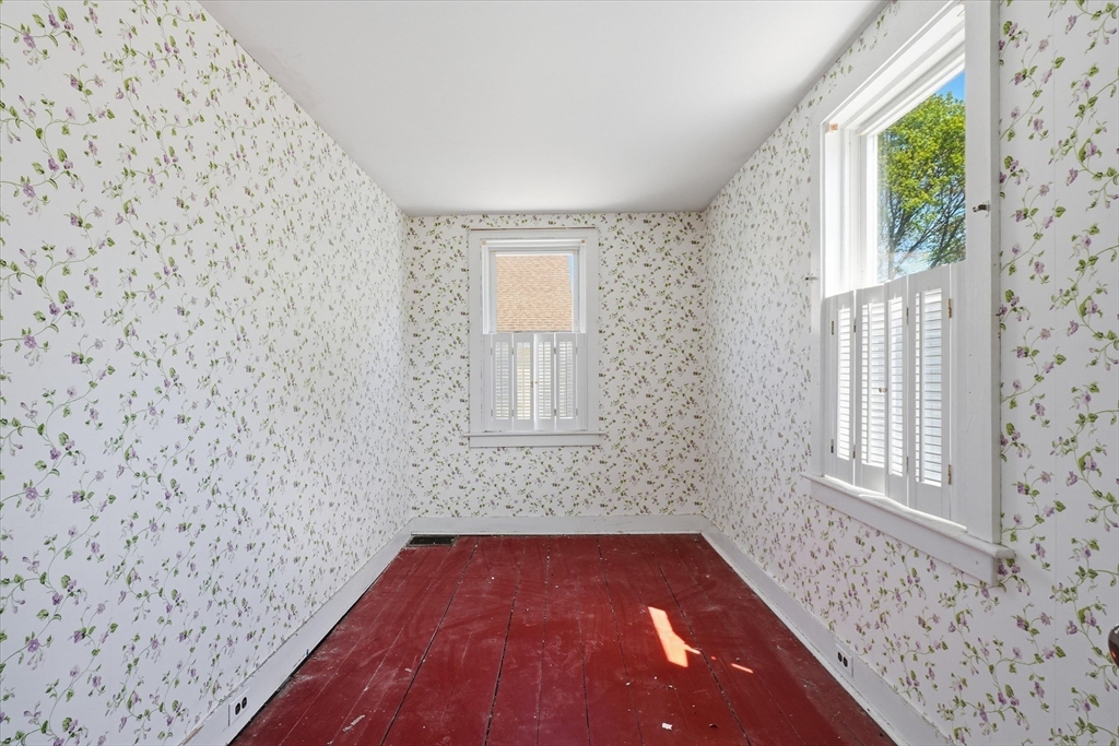 8 Vernon Ct, Newburyport, MA Photo #22