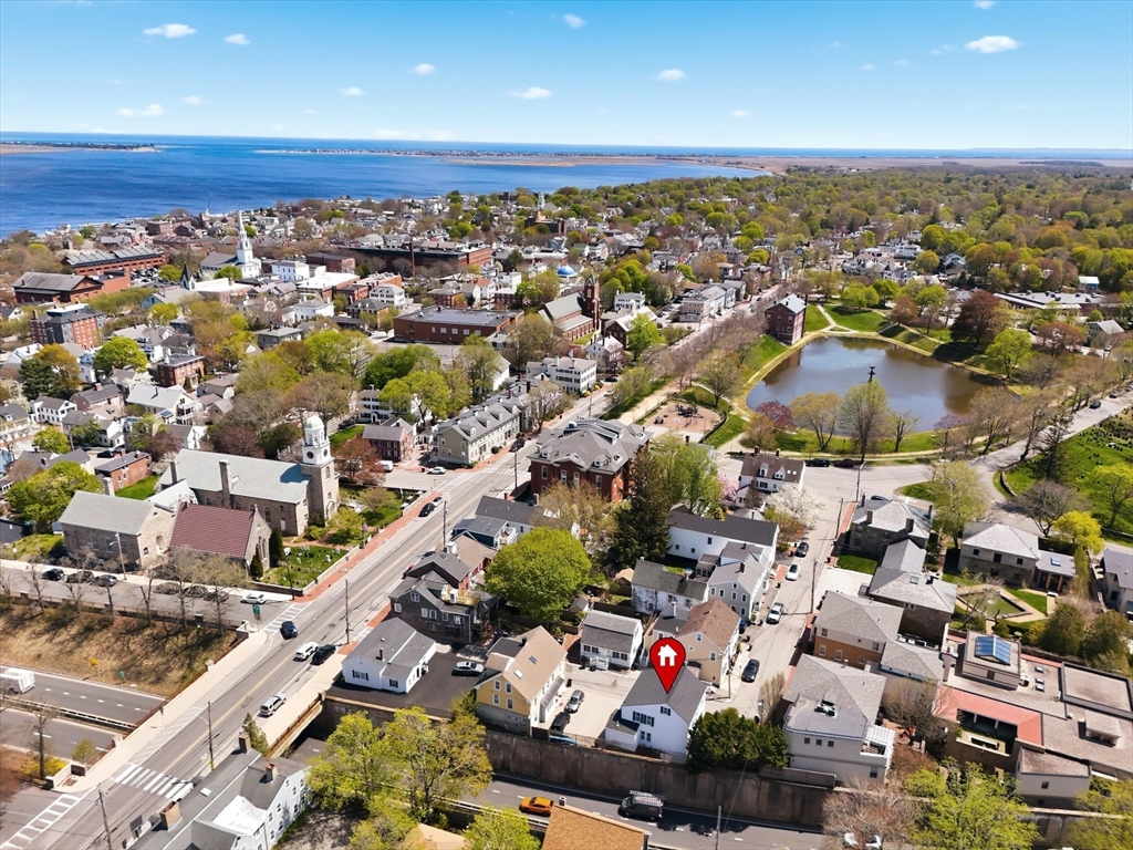 8 Vernon Ct, Newburyport, MA Photo #1