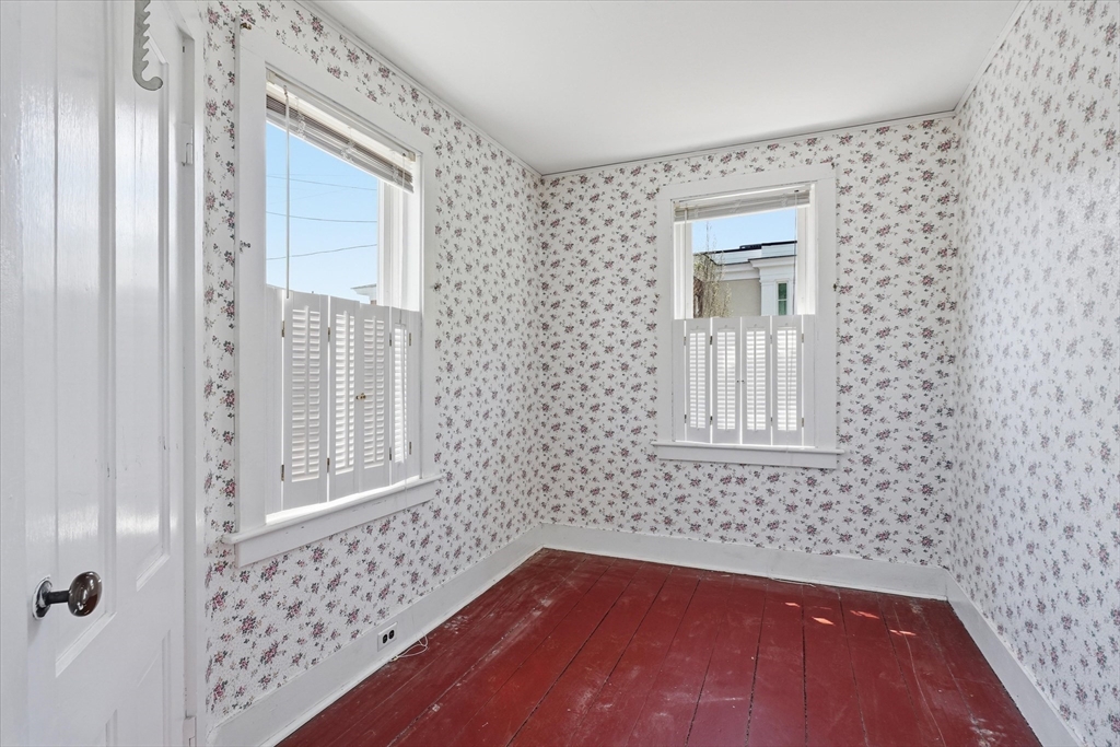 8 Vernon Ct, Newburyport, MA Photo #21