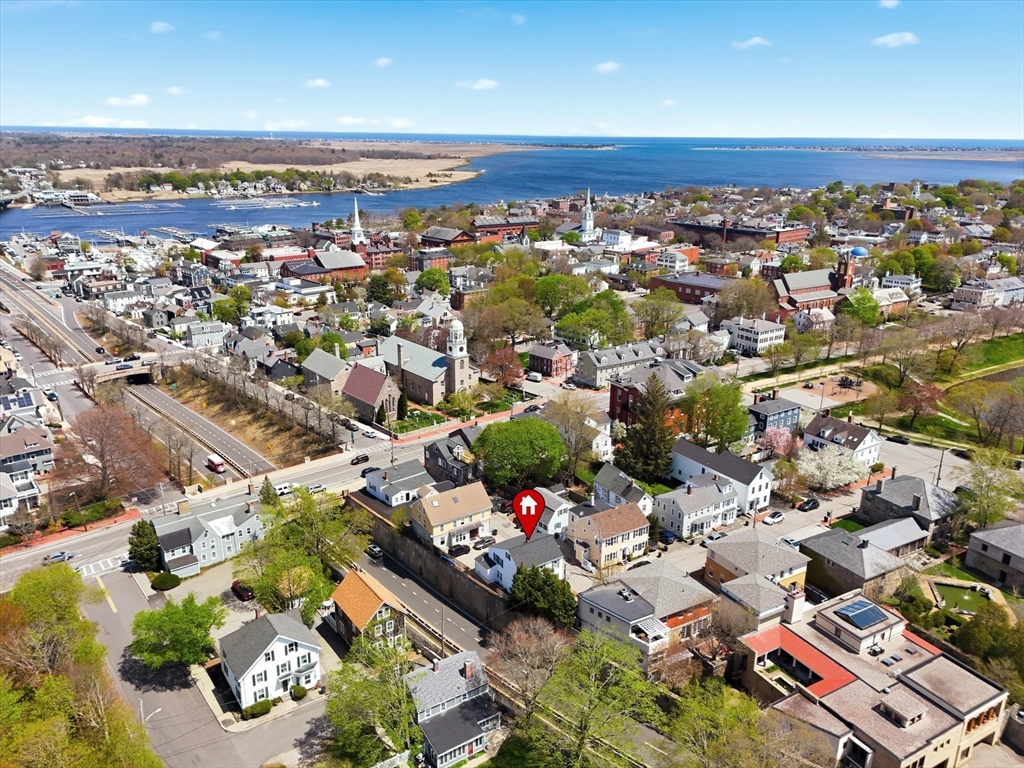 8 Vernon Ct, Newburyport, MA Photo #31