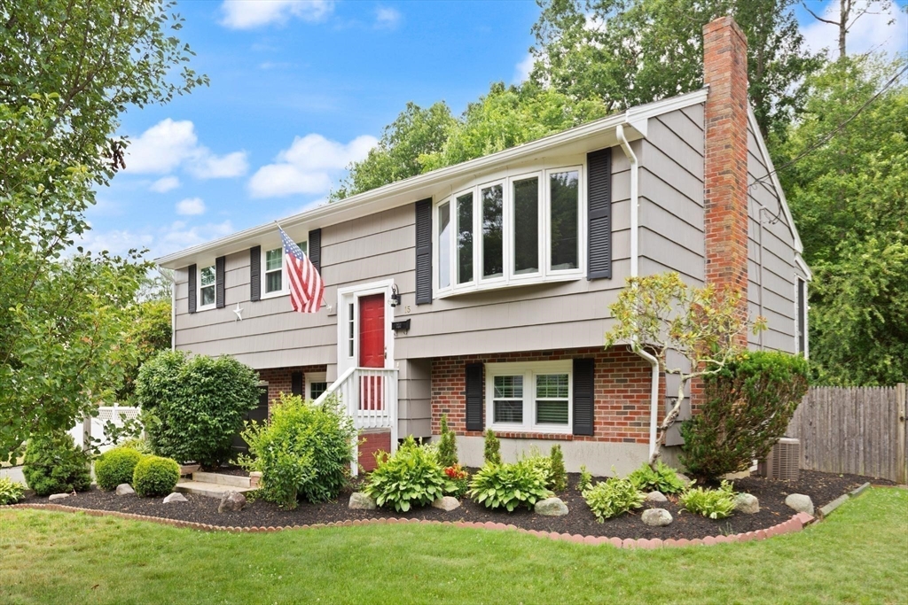 15 W. Meadow Dr