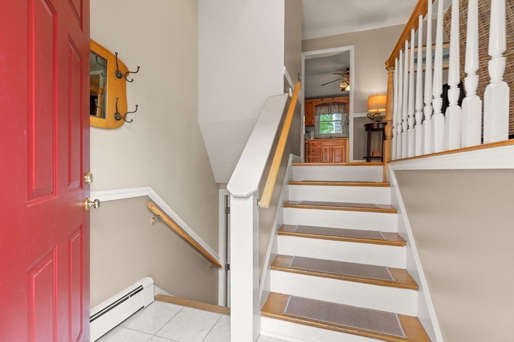 15 W. Meadow Dr
