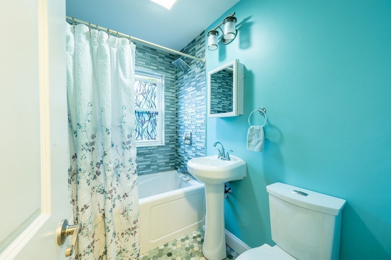 28 Heathcote St, Boston, MA Photo #20