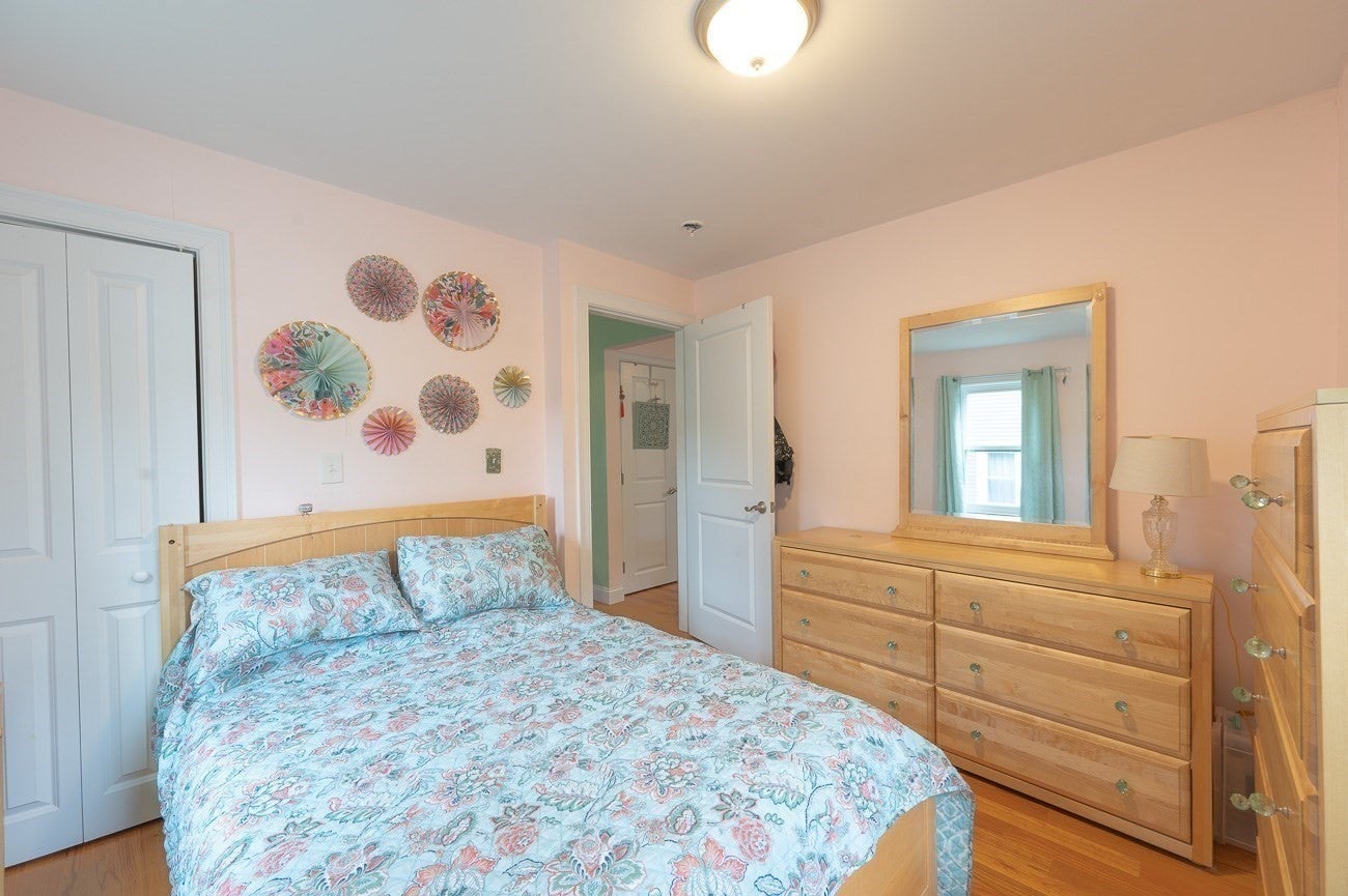 28 Heathcote St, Boston, MA Photo #18