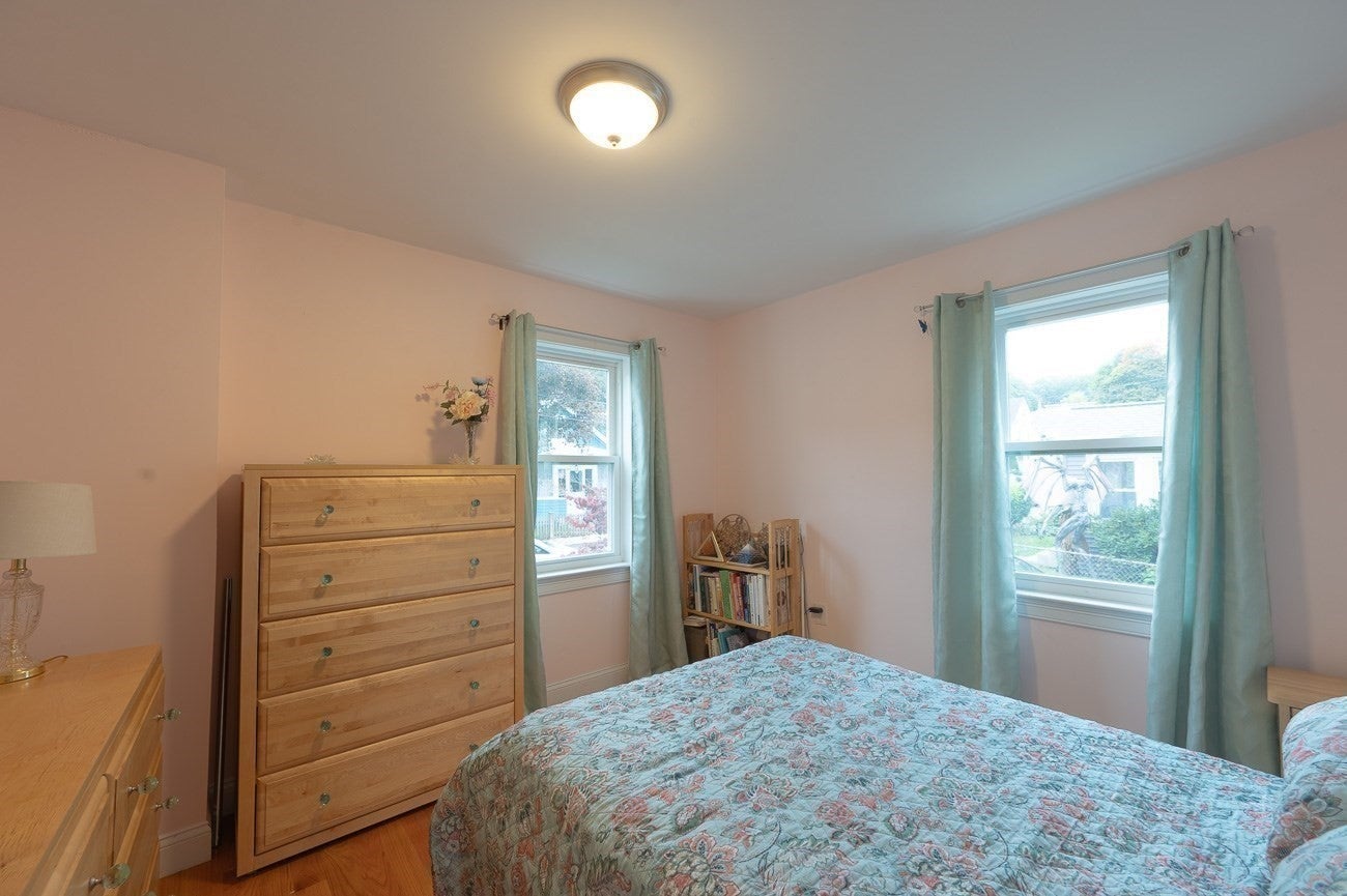 28 Heathcote St, Boston, MA Photo #19