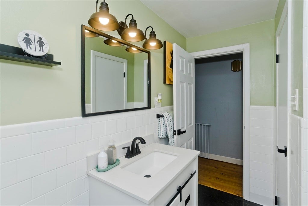 14 Bliss Rd, Bellingham, MA, 14 Bliss Rd, Bellingham, MA Photo #13