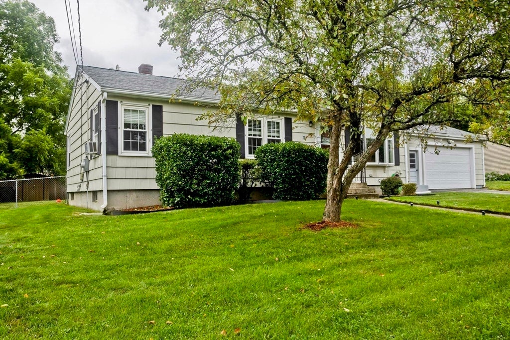 14 Bliss Rd, Bellingham, MA, 14 Bliss Rd, Bellingham, MA Photo #2