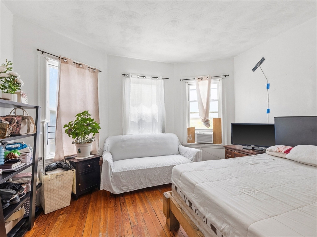 72 Sagamore Ave, Chelsea, MA Photo #9