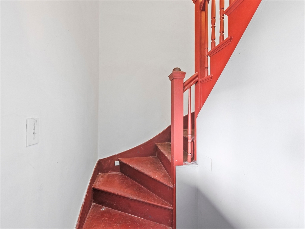 72 Sagamore Ave, Chelsea, MA Photo #30