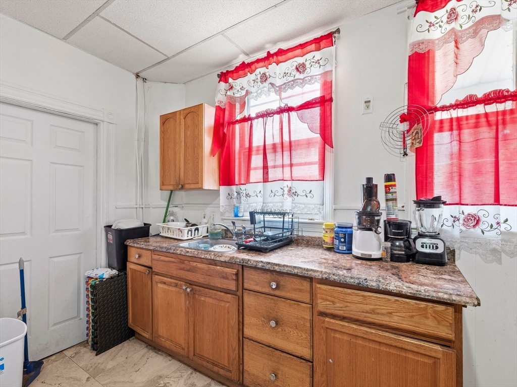 72 Sagamore Ave, Chelsea, MA Photo #16