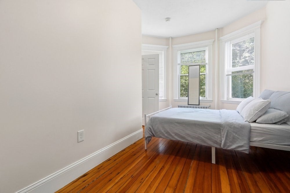 114-116 Thornton Street, Boston, MA Photo #10