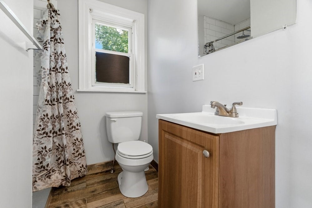 114-116 Thornton Street, Boston, MA Photo #28