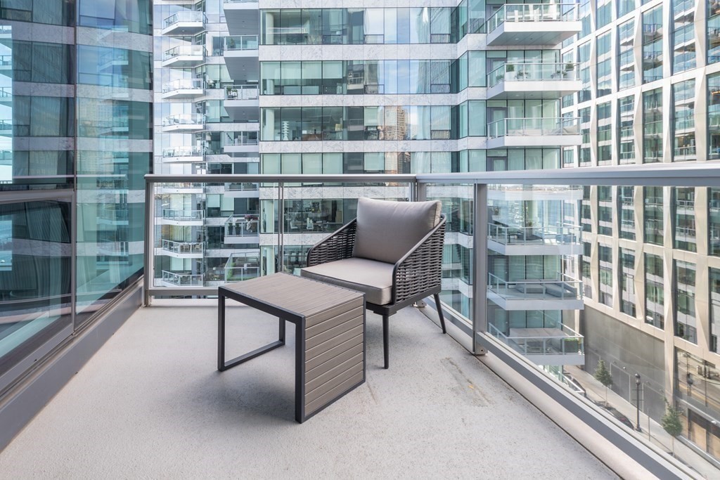 22 Liberty Drive 7G