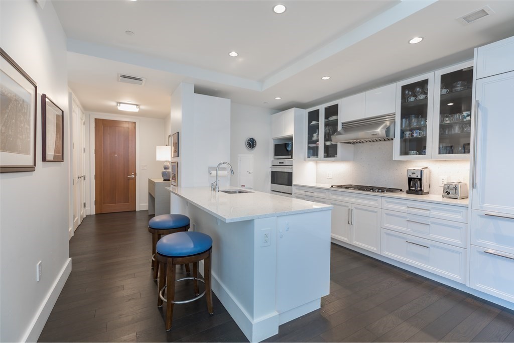 22 Liberty Drive 7G