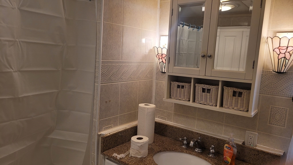 252 Newbury Street 71