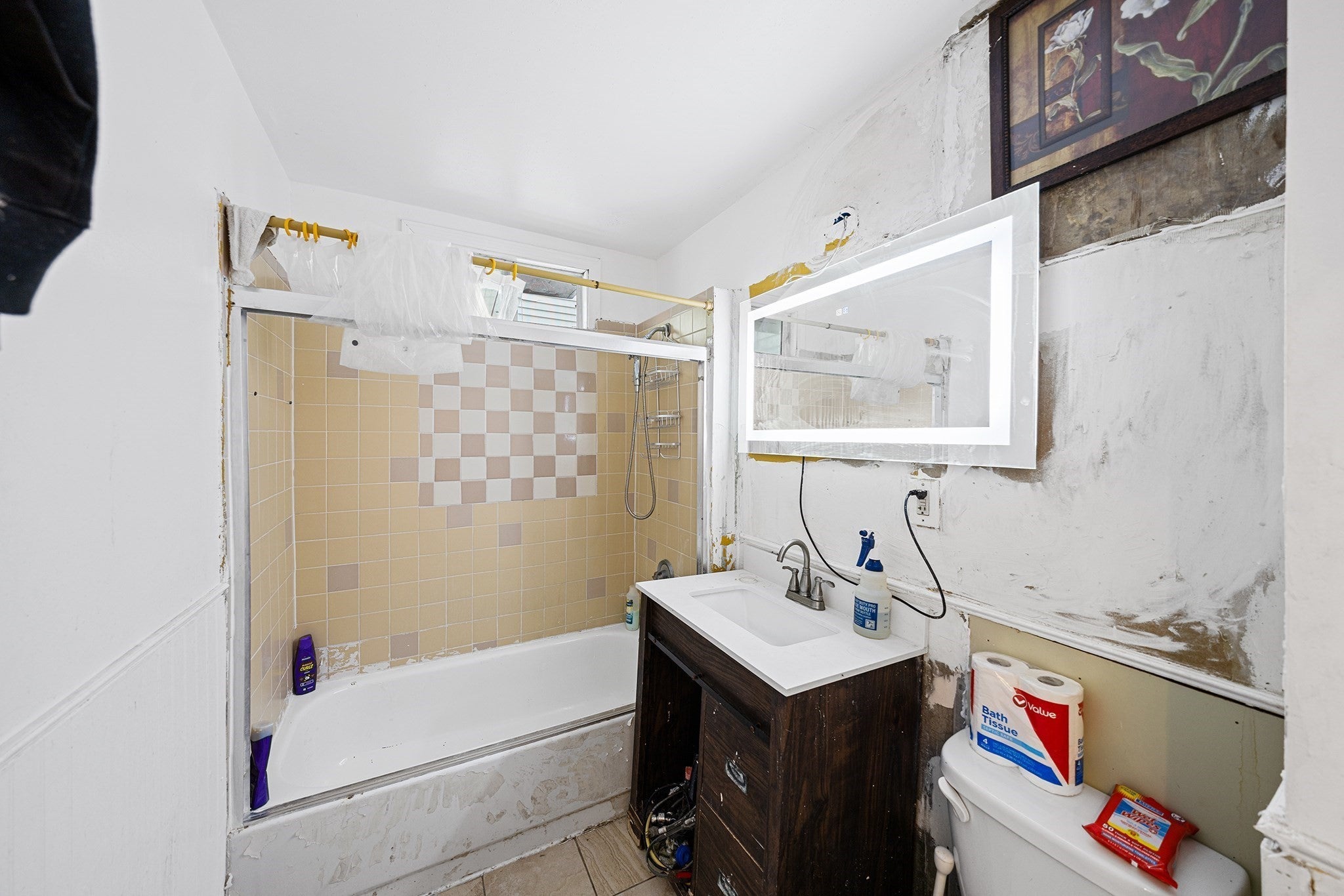 374 Geneva Ave, Boston, MA Photo #31
