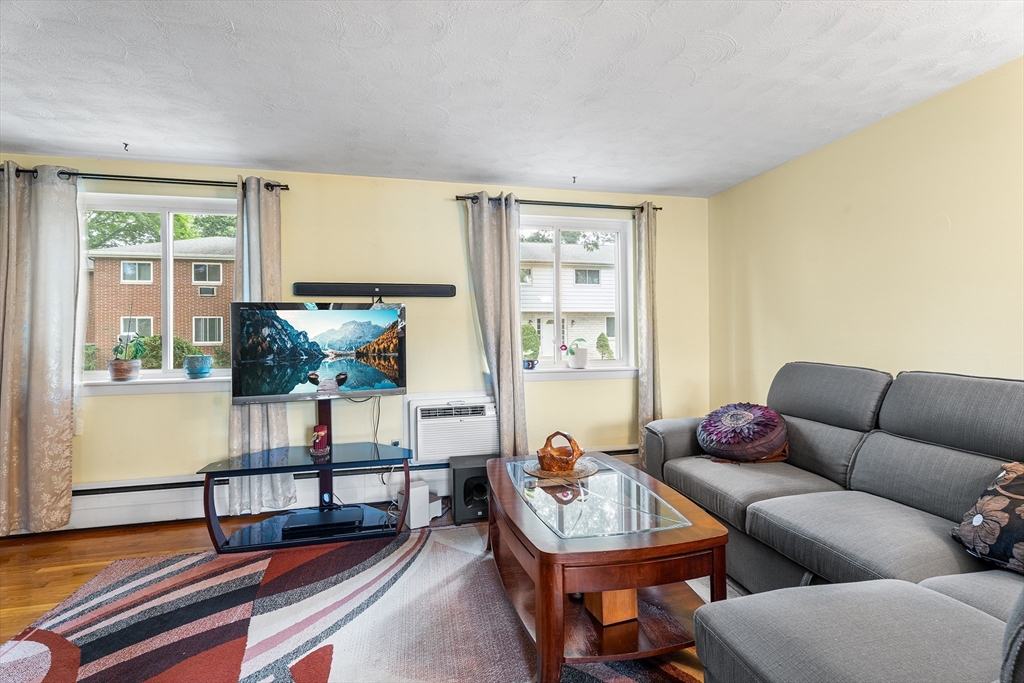 38 Wilson Dr 38